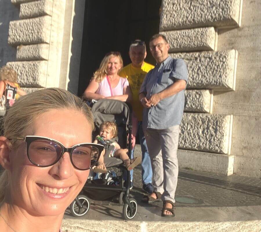 Jowita jest przemiła i uśmiechnięta